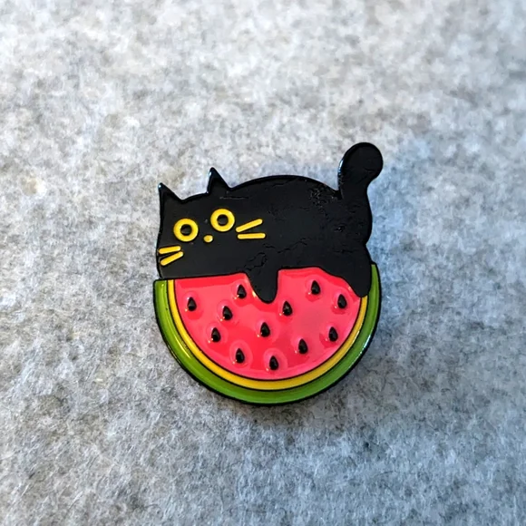 🍉Watermelon Cat Pin - Picture 1 of 3